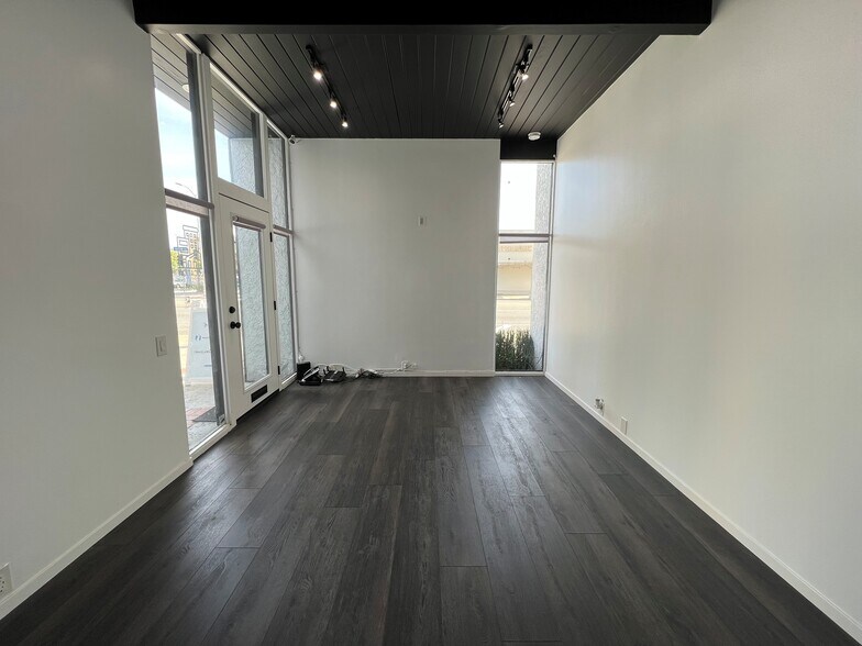 More Photos Of 809 S Gaffey St, San Pedro Office For Lease