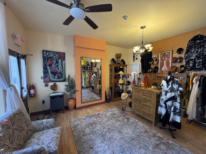 More Photos Of 3834-3836 Lancaster Ave, Philadelphia Storefront Retail Residential For Sale