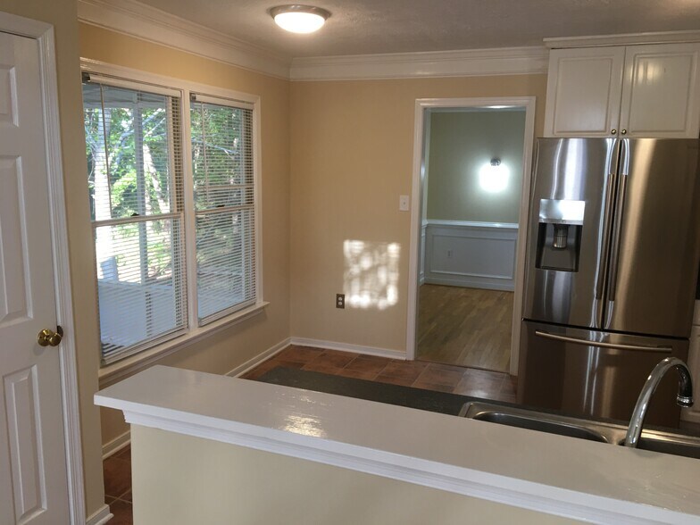 More Photos Of 5104 Highberry Woods Rd, Midlothian Multifamily For Sale