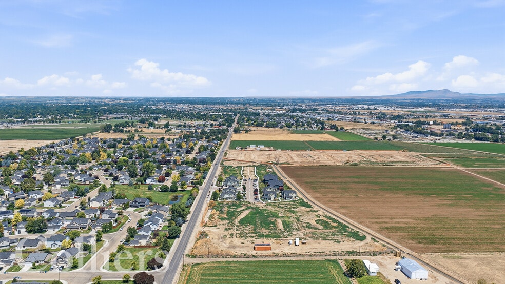 More Photos Of 5018 Hamlet Ln, Caldwell Apartments For Sale