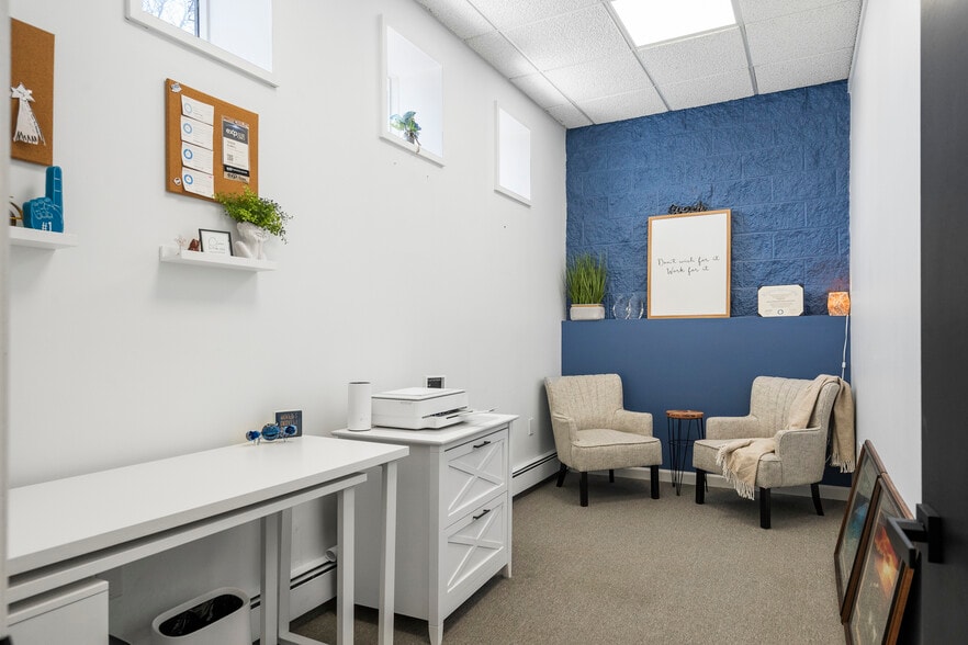 More Photos Of 395 Sabattus St, Lewiston General Retail For Sale