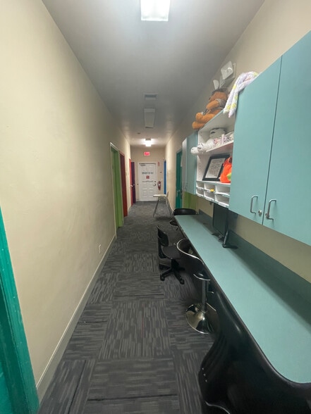 More Photos Of 391 Lee Blvd, Lehigh Acres Medical For Lease