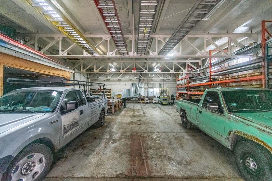 More Photos Of 4664 N Lowell Ave, Chicago Warehouse For Lease