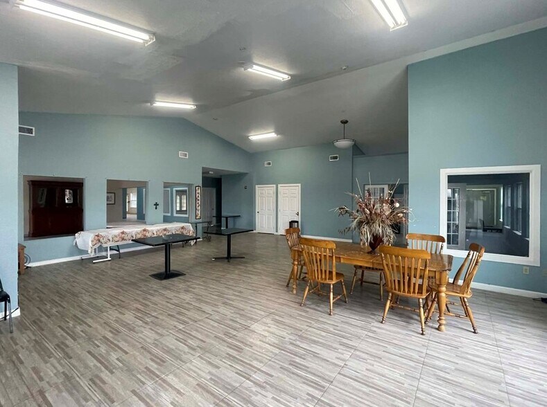 More Photos Of 237 W 21st St, Fort Stockton Schools For Lease