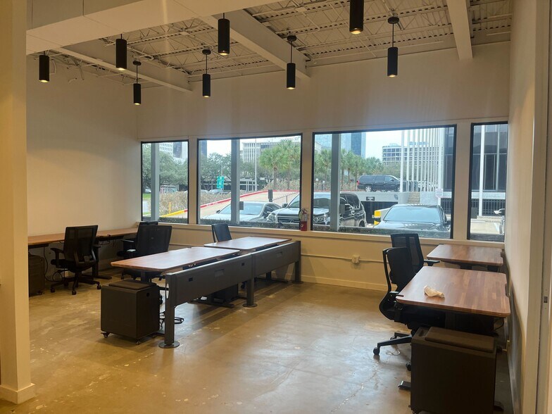 More Photos Of 3334 Richmond Ave, Houston Office For Lease