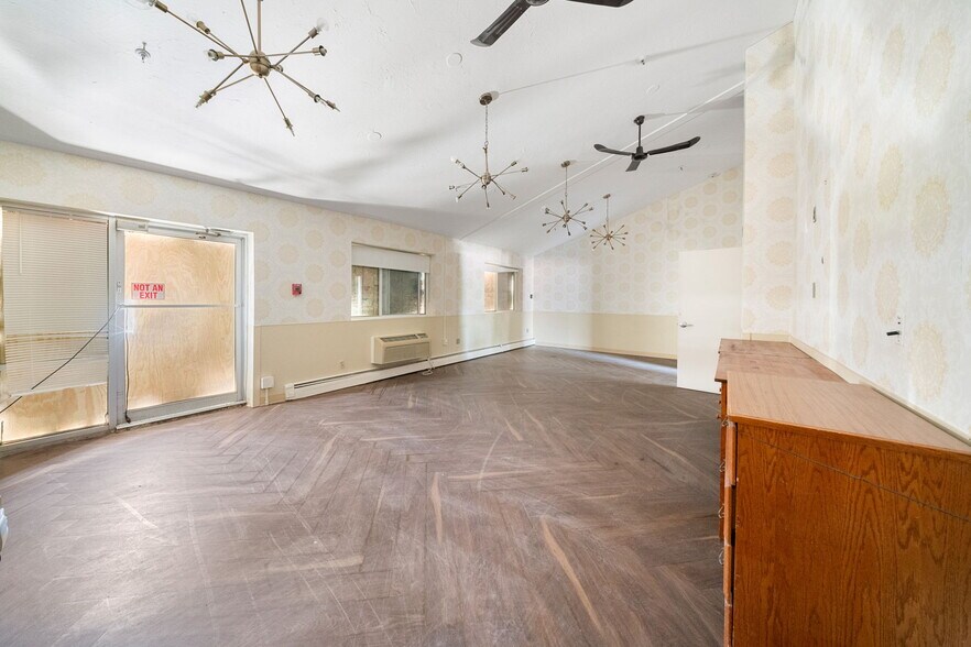 More Photos Of 1123 Rockdale Ave, New Bedford Rehabilitation Center For Sale