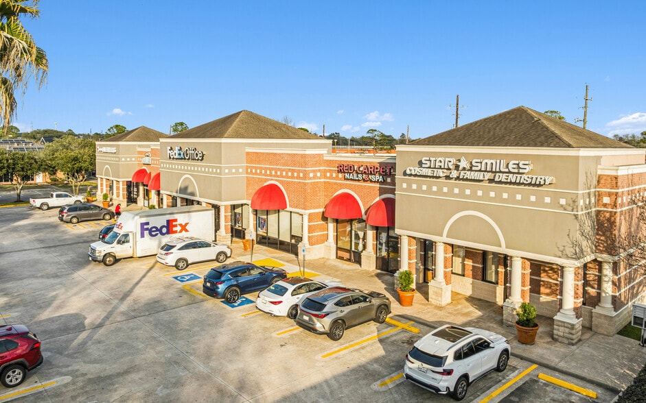 More Photos Of 7700 Hwy 6 N, Houston Freestanding For Sale