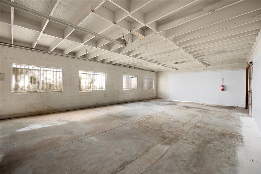 More Photos Of 1409 E St. Gertrude Pl, Santa Ana Warehouse For Sale