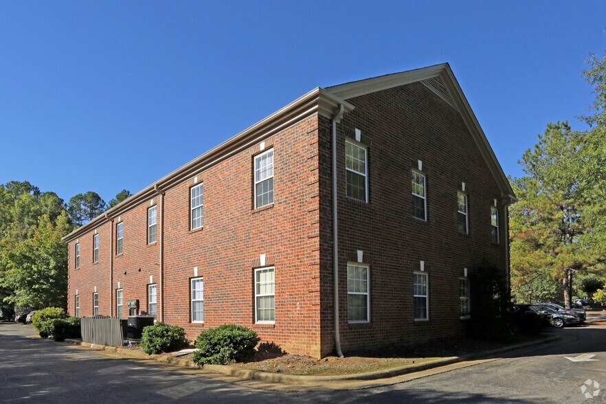 More Photos Of 127 Kingston Dr, Chapel Hill Office For Lease
