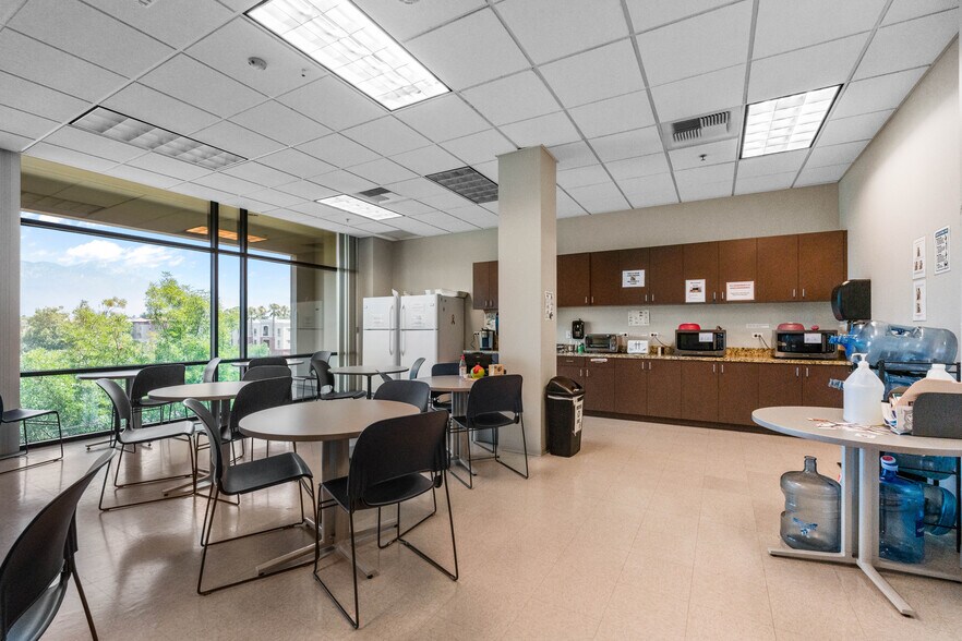 More Photos Of 150 E Holt Blvd, Ontario Medical For Sale