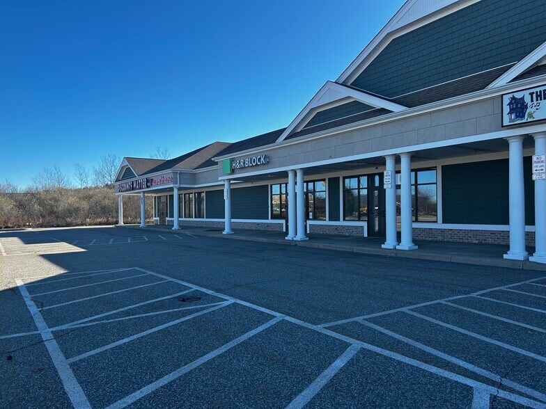 Primary Photo Of 727-737 Centre of New England Blvd, Coventry Storefront For Lease