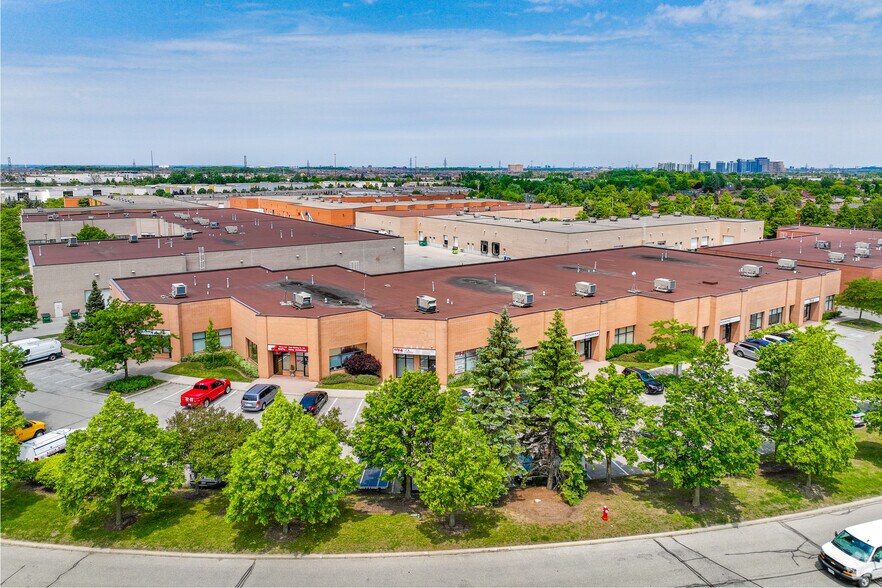 More Photos Of 4181 Sladeview Cres, Mississauga Unknown For Lease