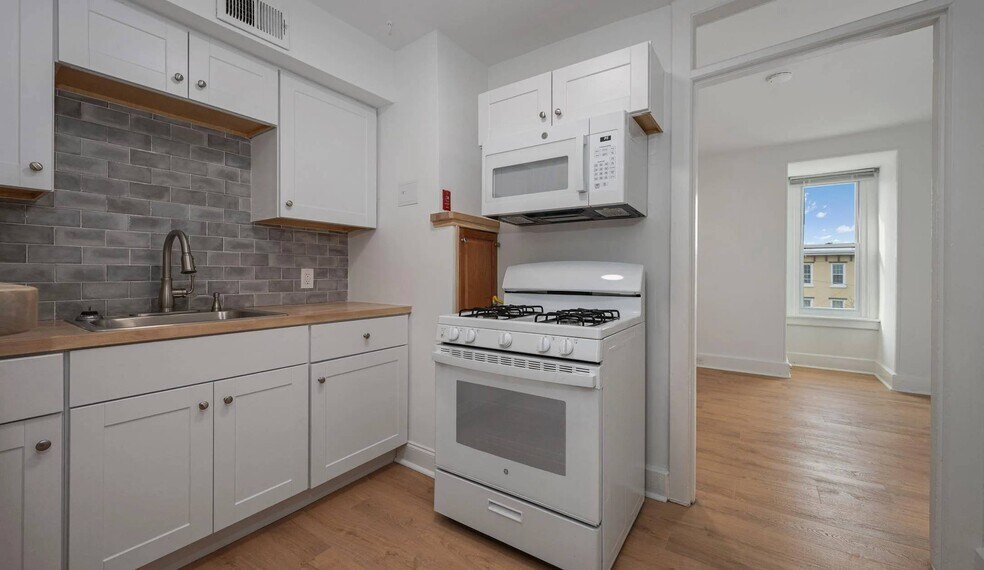More Photos Of 303 Main St, Phoenixville Apartments For Sale