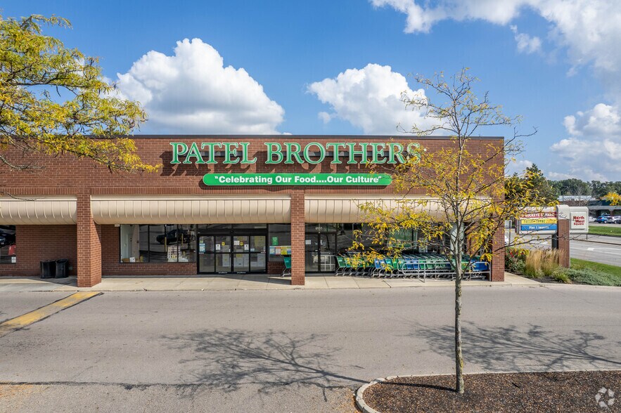 More Photos Of 6600-6694 Sawmill Rd, Columbus Storefront For Lease