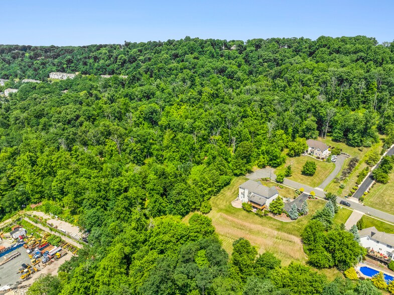 More Photos Of Brandywine Rise, Dunellen Land For Sale