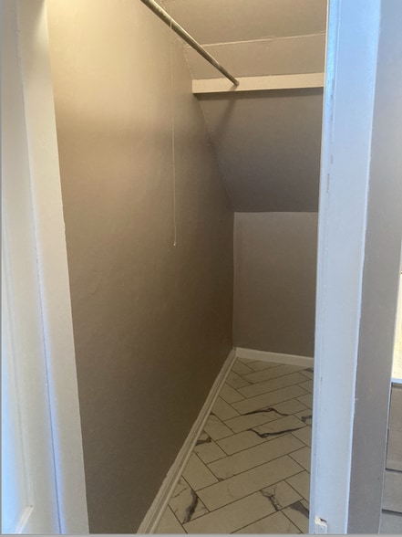 More Photos Of 228 E Washington St, Hagerstown Office Residential For Sale