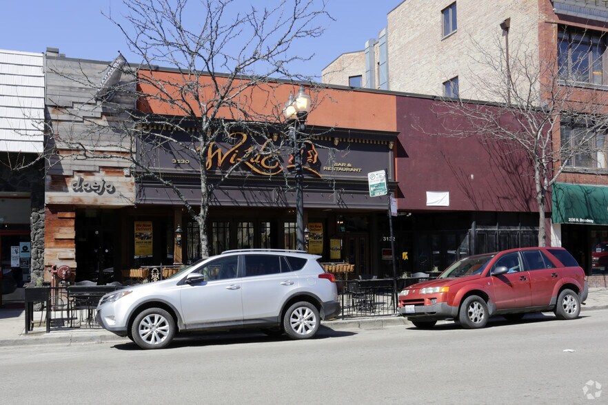 More Photos Of 3128-3132 N Broadway St, Chicago Storefront For Lease