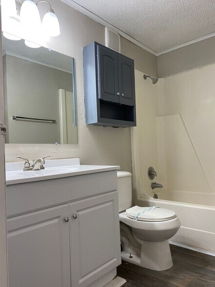 More Photos Of 300 Jones Mill Rd, Statesboro Apartments For Sale