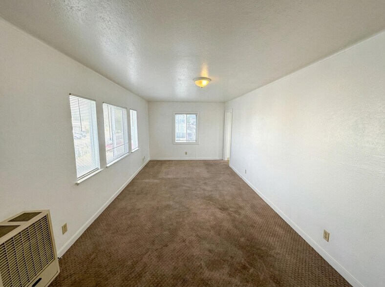 More Photos Of 111 Mahogany Dr, Vallejo Apartments For Sale