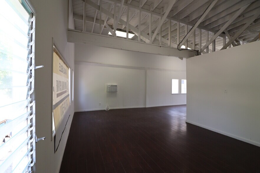 More Photos Of 1316-1330 Wilshire Blvd, Los Angeles Office For Lease