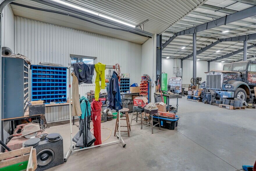 More Photos Of 6851 W Gerwoude Dr, Mc Bain Warehouse For Sale