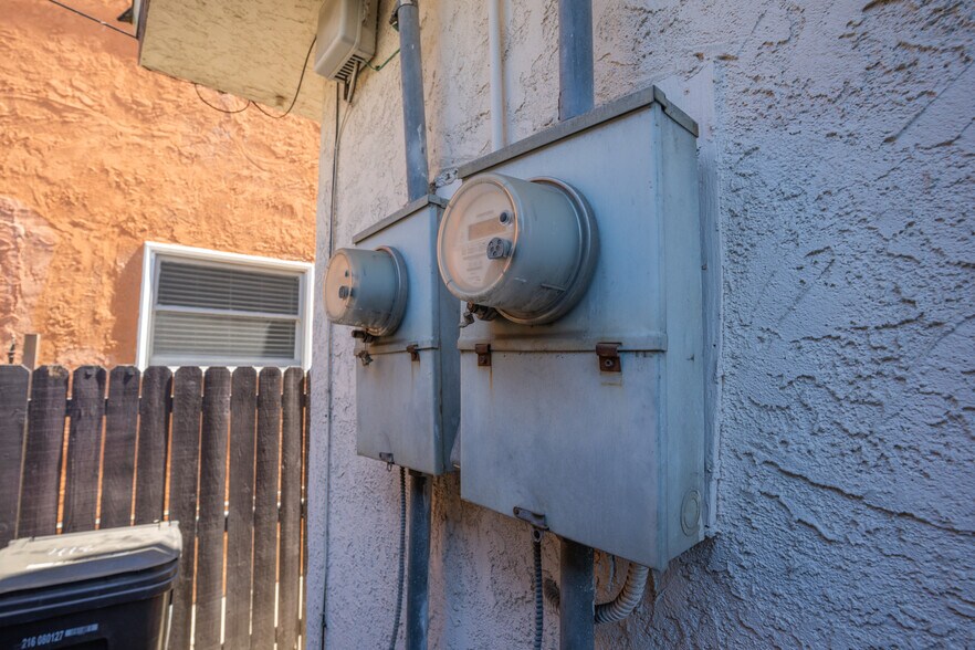 More Photos Of 416 Lime Ave, Long Beach Multifamily For Sale