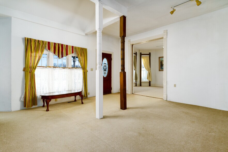 More Photos Of 261 Lebanon Ave, Belleville Apartments For Sale
