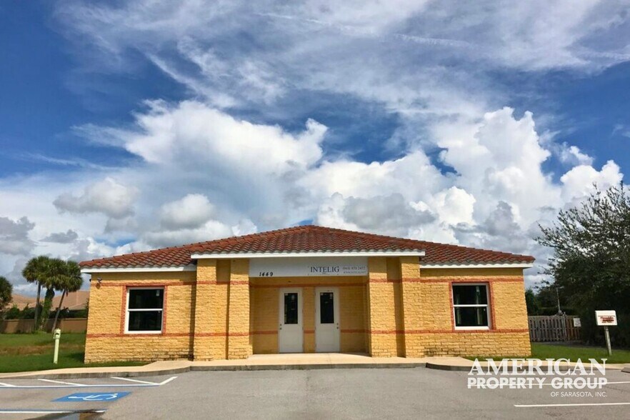 More Photos Of 1449 S Tamiami Trl, Osprey Office For Sale