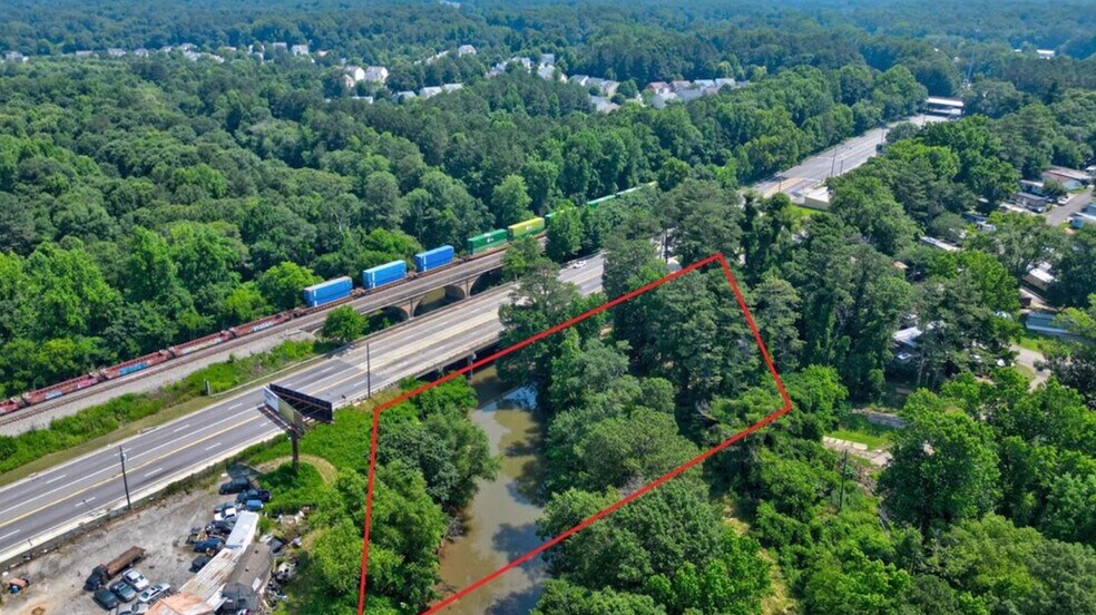 More Photos Of 2307 Veterans Memorial Hwy SW, Austell Flex For Sale