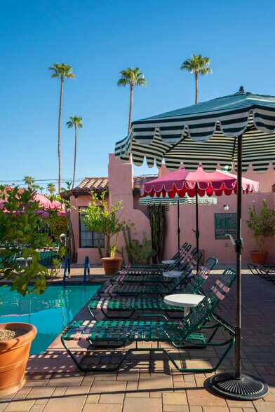 More Photos Of 555 S Warm Sands Dr, Palm Springs Hotel For Sale