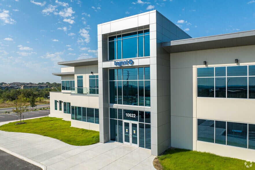 More Photos Of 10622 State Highway 151 Frontage Road, San Antonio Medical For Lease