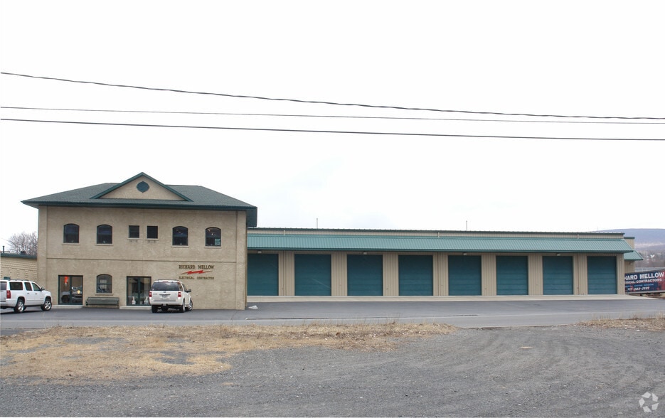 Primary Photo Of 807 Enterprise St, Dickson City Warehouse For Lease
