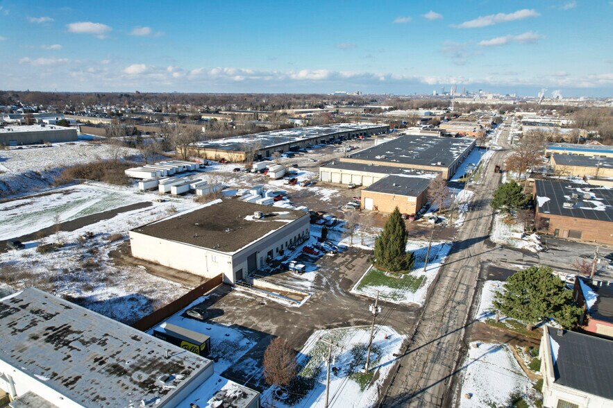 More Photos Of 4878 Van Epps Rd, Brooklyn Heights Manufacturing For Sale