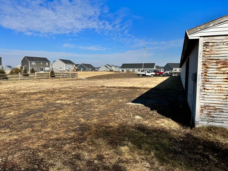 More Photos Of 13010 Five Point Rd, Perrysburg Manufacturing For Sale