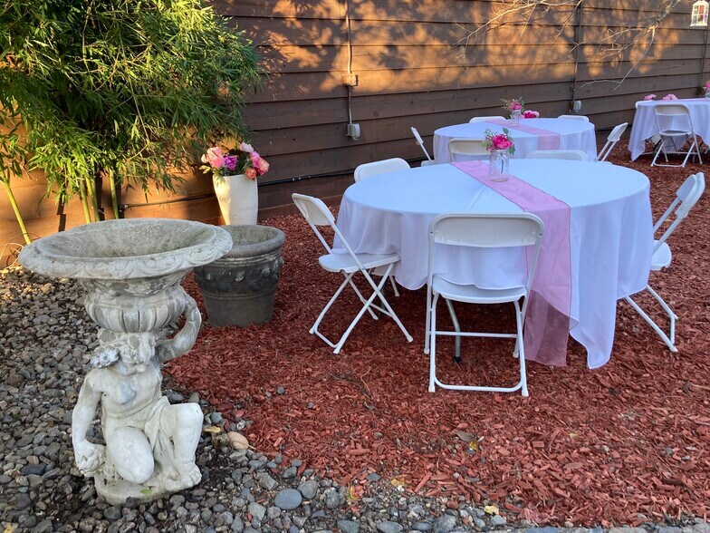 More Photos Of 870 Hartnell Ave, Redding Garden Center For Sale