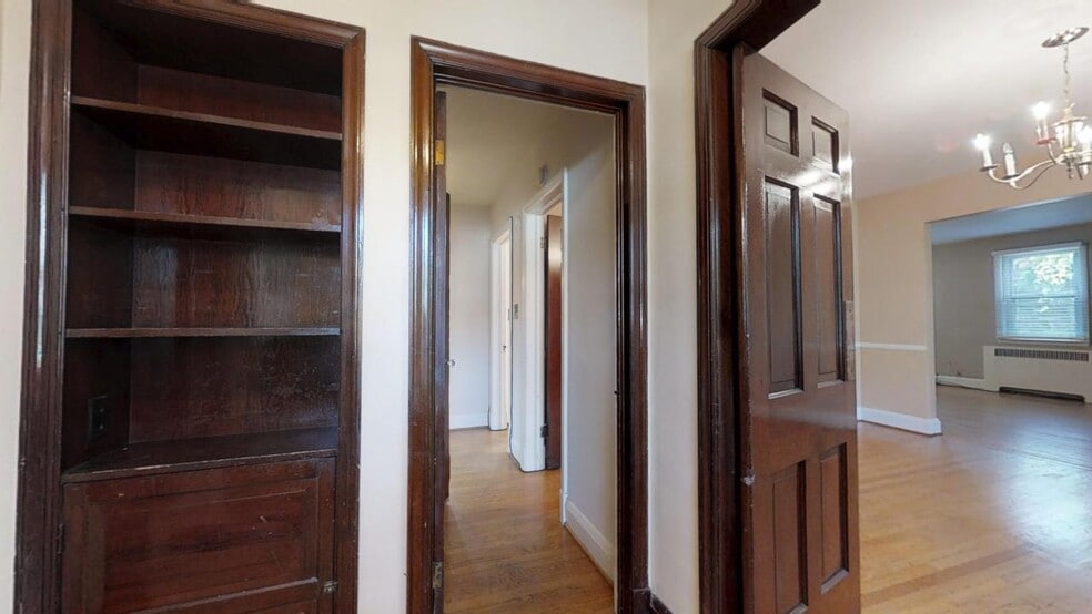 More Photos Of 310 Gittings Ave, Baltimore Apartments For Sale