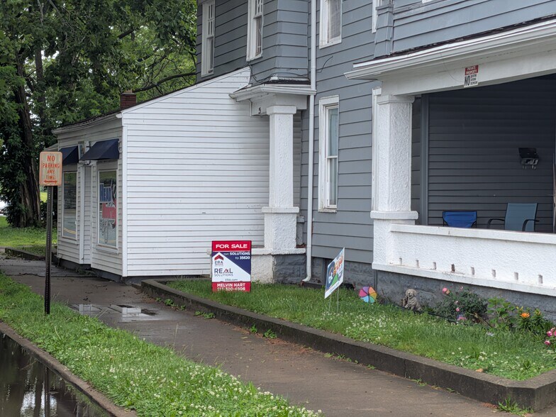 More Photos Of 28 Curtis St, Middletown Apartments For Sale