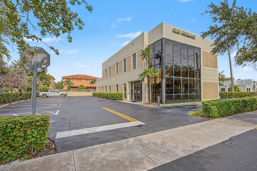 Primary Photo Of 9440 SW 77th Ave, Miami Office For Sale
