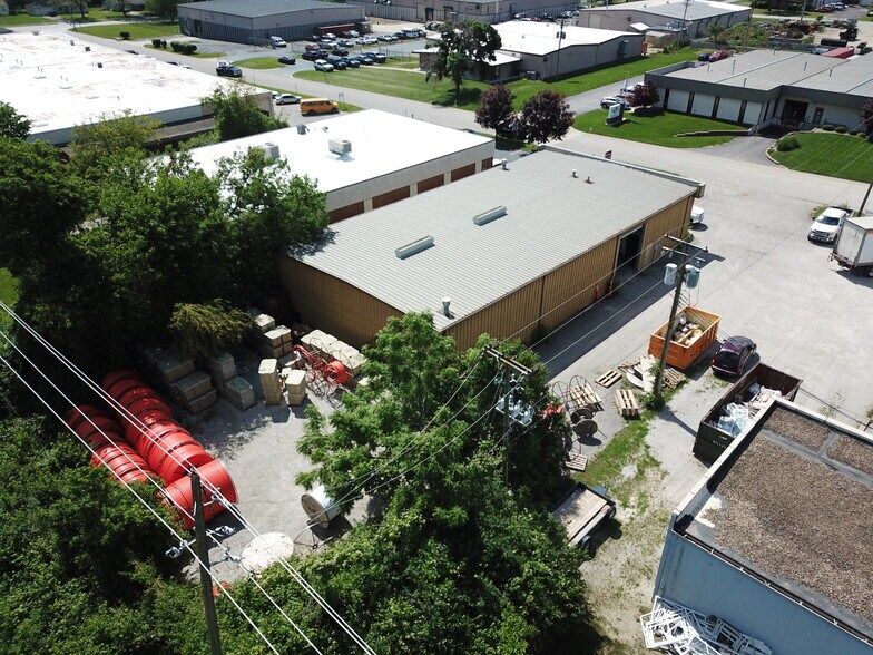 More Photos Of 4002 E 137th Ter, Grandview Warehouse For Sale