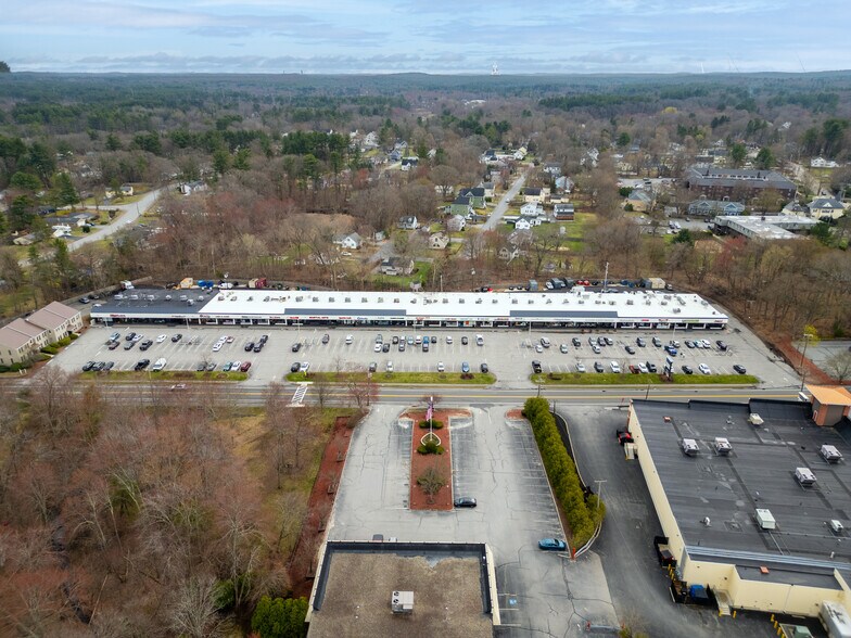 More Photos Of 7 Summer St, Chelmsford Freestanding For Lease