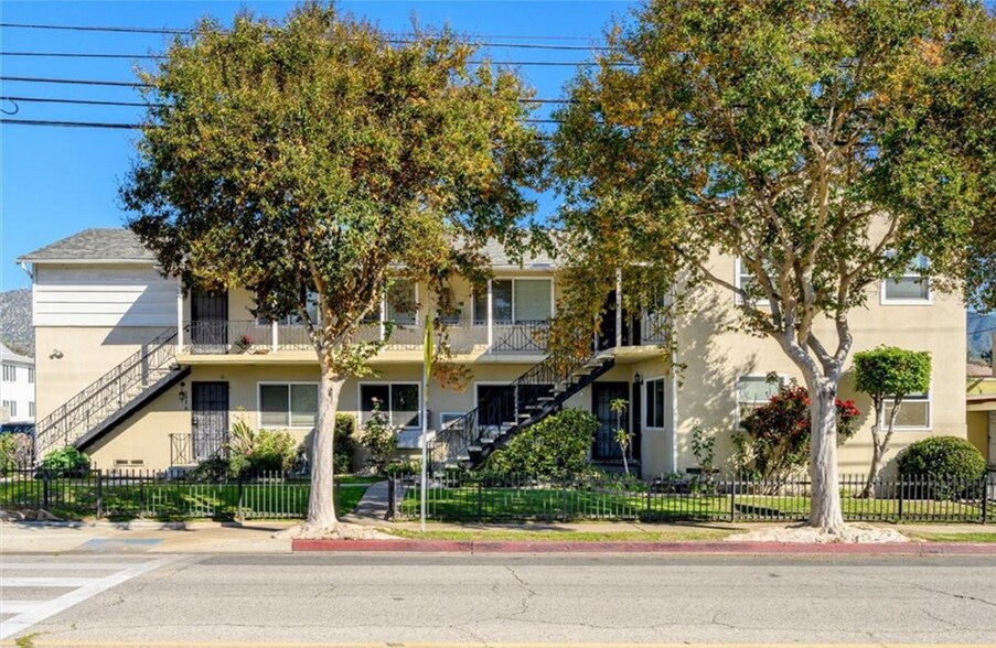 More Photos Of 198 W Elmwood Ave, Burbank Apartments For Sale