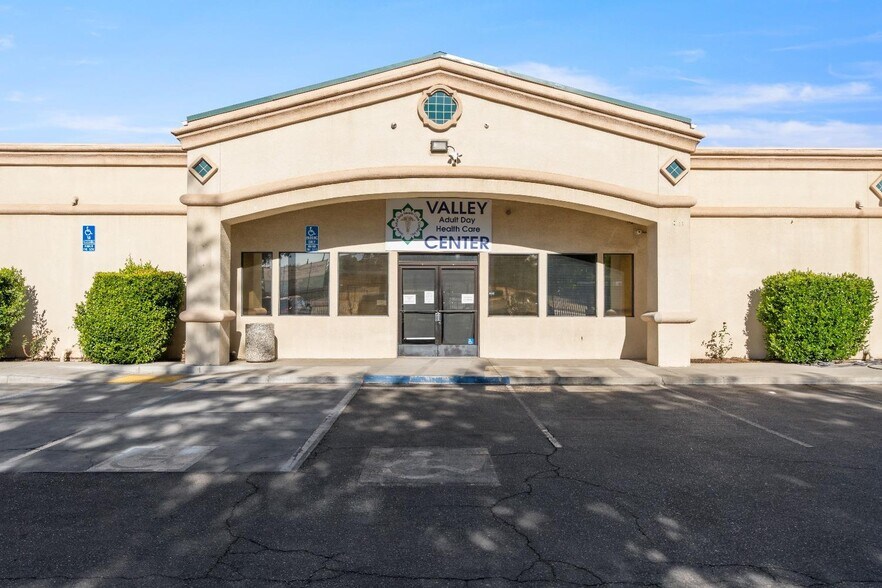 More Photos Of 1052 C St, Fresno Office For Sale
