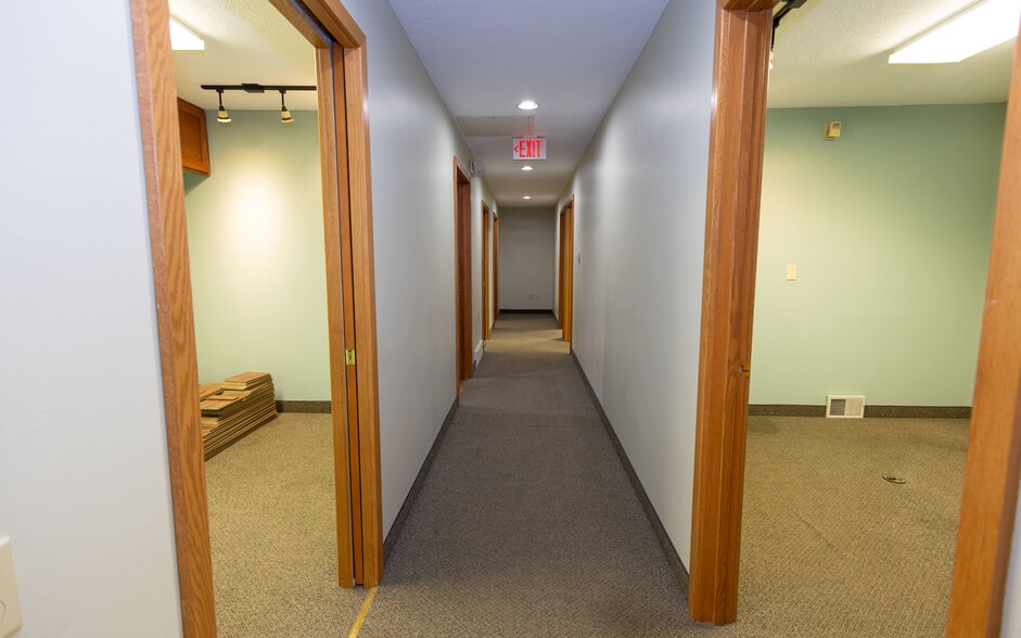 More Photos Of 1009 E 38th St, Erie Storefront Retail Office For Sale