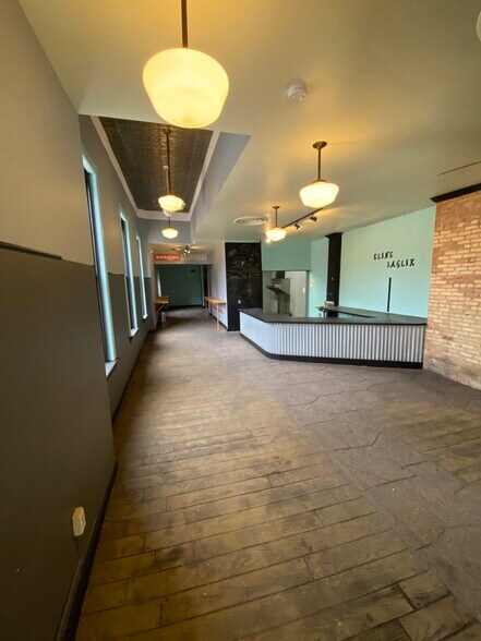 More Photos Of 301 S Washington Sq, Lansing Storefront For Lease