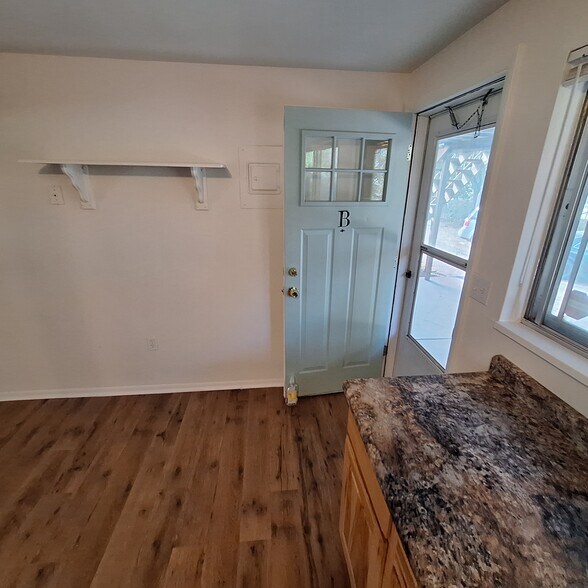More Photos Of 1065 Magnolia St, Colorado Springs Apartments For Sale