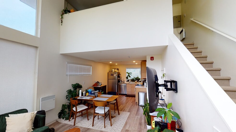 More Photos Of 3402 15th Ave W, Seattle Apartments For Sale