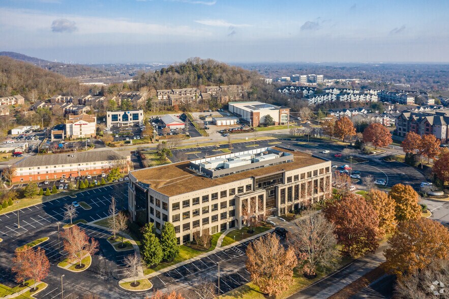 More Photos Of 9020 Overlook Blvd, Brentwood Office For Lease