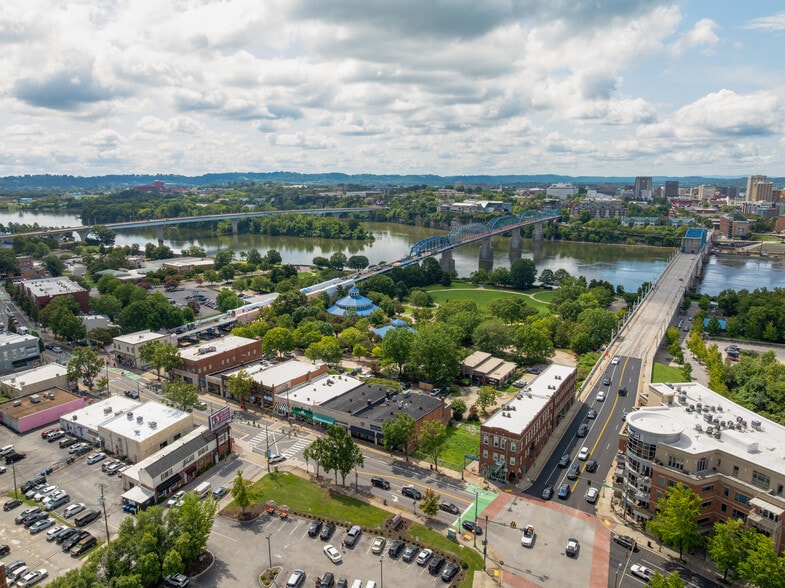 More Photos Of 110 River St, Chattanooga Restaurant For Lease