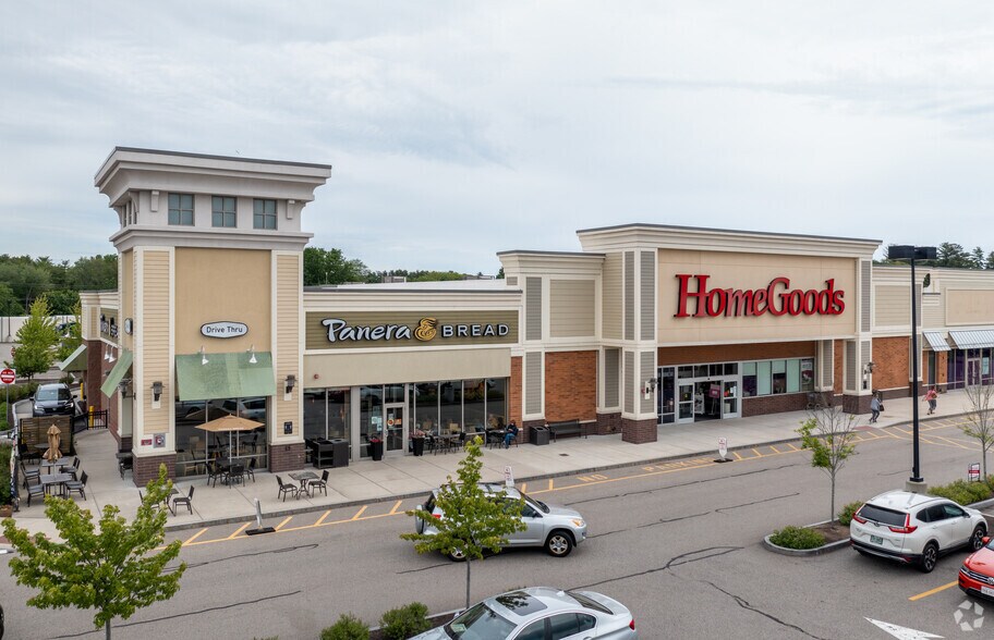 More Photos Of Lafayette Rd, Seabrook Unknown For Lease