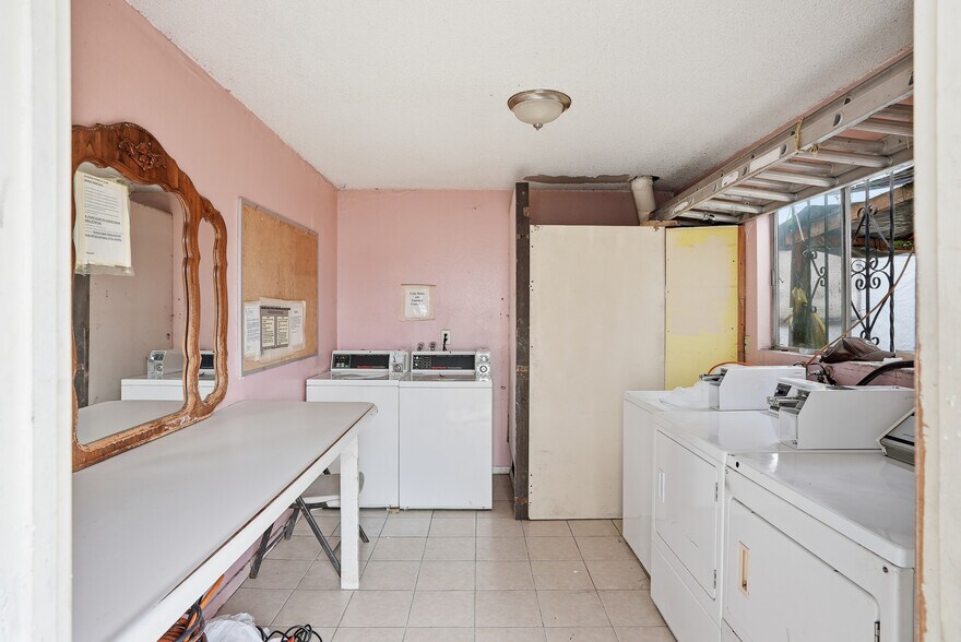 More Photos Of 1629 Palm Ave, National City Apartments For Sale
